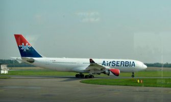 Poslije četvrt vijeka poletio prvi avion Beograd-Njujork