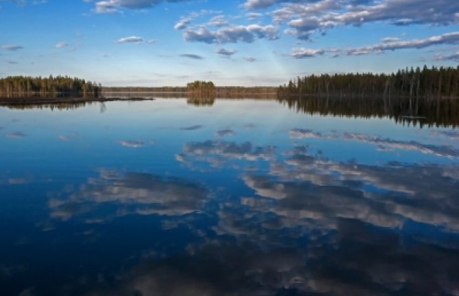Rusija: U nesreći se ugušilo pet osoba, od toga troje djece