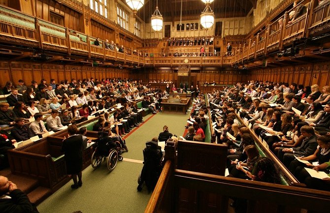 Protokol o pristupanju Crne Gore NATO-u predstavljen Parlamentu UK