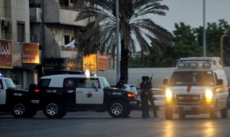 Samoubilački napad kod konzulata SAD u Saudijskoj Arabiji