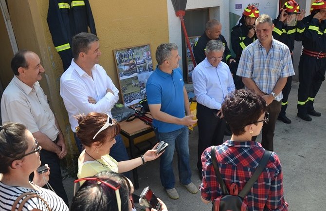 U Nikšiću predstavljena vrijedna oprema za zaštitu od požara 