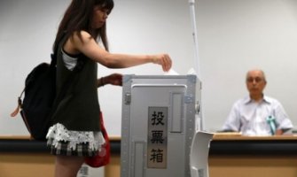 Ankete pokazale: Vladajuća koalicija pobjednik na izborima u Japanu