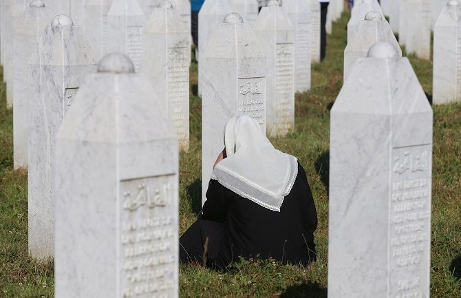 Danas se obilježava 21 godina od zločina u Srebrenici