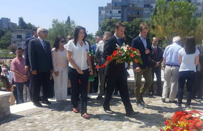 Pozitivna: Uzajamno povjerenje i suočavanje sa prošlošću trajno očuvanje mira