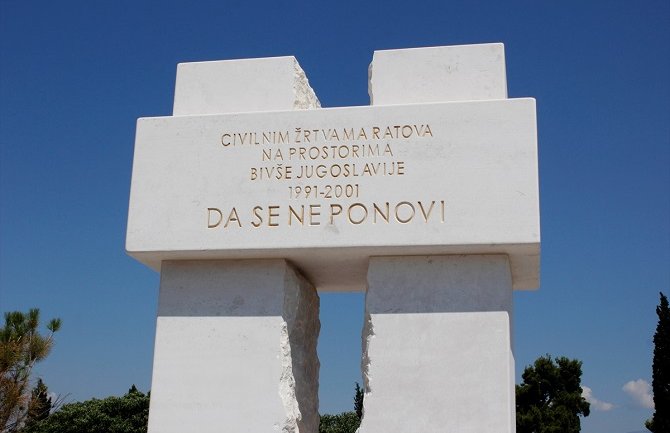 Podgorica: Obilježen Dan sjećanja na žrtve ratova vođenih na prostorima bivše Jugoslavije