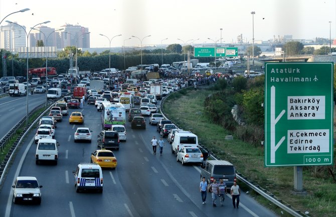 Preporuka CG državljanima u Turskoj: Ostanite u svojim domovima