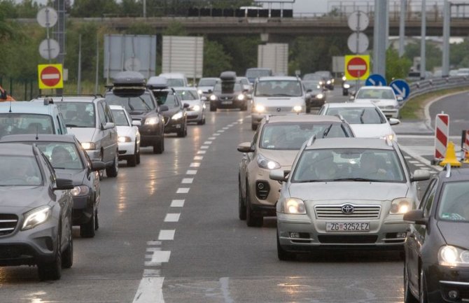 Ka Splitu kolona vozila duga 41 km