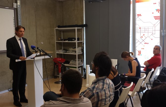 Uspjeh doMEn-a se ne cijeni, plasiranjem dezinformacija nanose direktnu štetu kompaniji