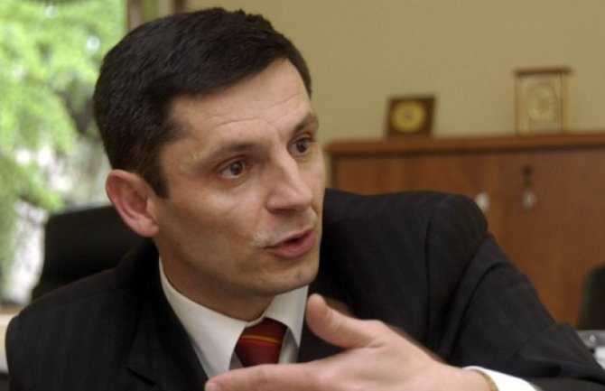 Obradović: Demokrate lažno optužuju državu, kompaniju Domen i mene