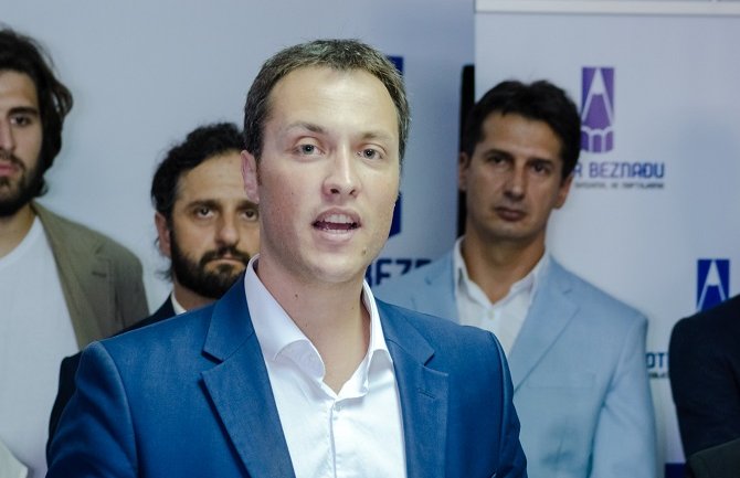 Milačić na konferenciji Evropske ljevice u Toskani