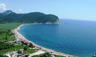 Bolje hoteli nego komarci!