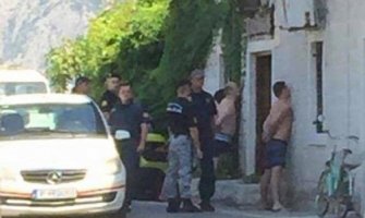  Policija pretresala Kotorane, poznati kao bliski članovima kavačkog klana