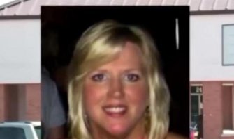 Profesorka uhvaćena u seksu sa studentom, pojavio se video snimak 