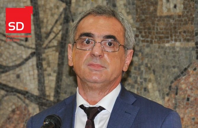 Lompar: Neophodna podrška lokalne samouprave lokalnim medijima