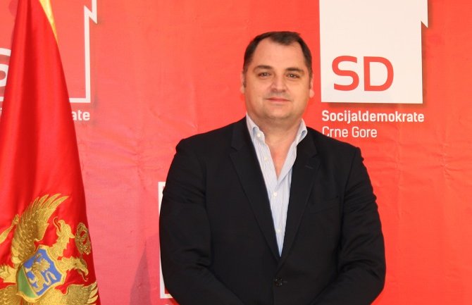 Produženi boravak u školama u Budvi da bude obavezan