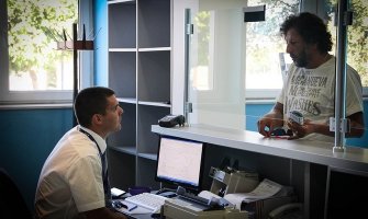 Sjutra rade svi šalteri za naplatu u EPCG