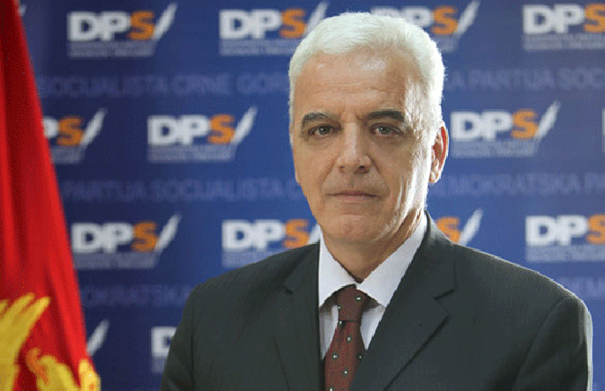 Nisam zabrinut zbog prijetnji niti me to interesuje