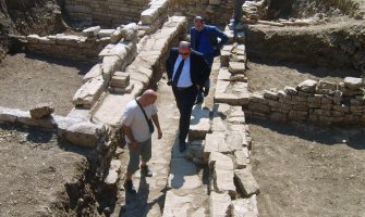 Istraživanja u Risnu nam omogućavaju da se upoznamo sa bogatom istorijom Crne Gore