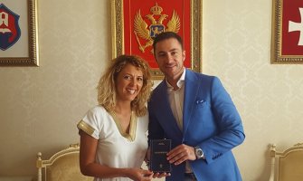 Bogdanović primio sugrađanku Danijelu Lompar koja je spasila život mladiću na Velikoj plaži