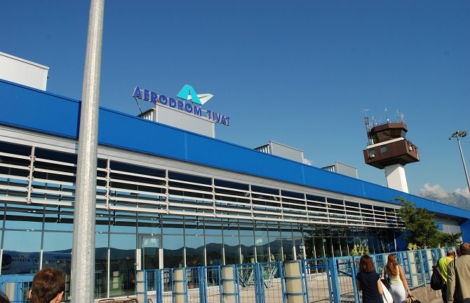 Aerodrom Tivat: Za pola godine pola miliona putnika