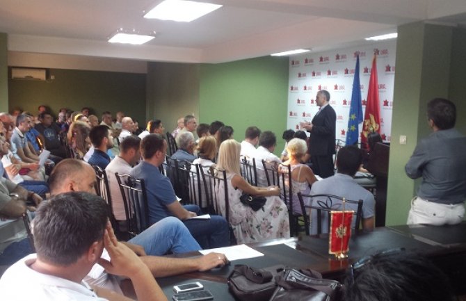 Rakčević: Učinićemo sve da zaustavimo pad naše Crne Gore