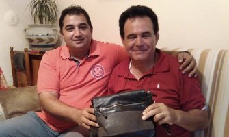 Bar: Pronašao i vratio Italijanu izgubljenih 3.500 eura!