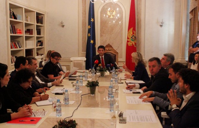 Skupštinski odbor gradi povjerenje u izborni proces