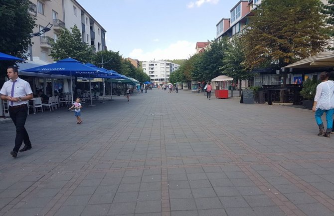 Ulažu u znanje: Svi beranski osnovci dobijaju besplatne udžbenike!