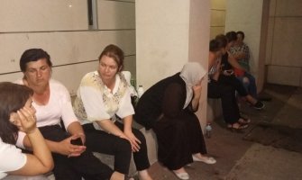 Majke iz Rožaja odlučile  da prekinu protest ispred Vlade