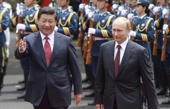 Putin kineskom predsjedniku donio sladoled na poklon