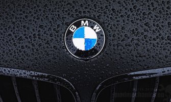 Ekspresna pljačka: Za manje od dva minuta ukrali četiri BMW-a (VIDEO)