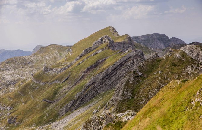 Nikšić: Spasili čobanina koji se povrijedio kod Kape Moračke