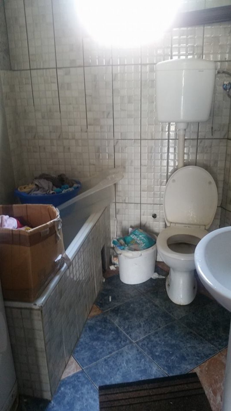 1418427611289071705298021577756875365918094n