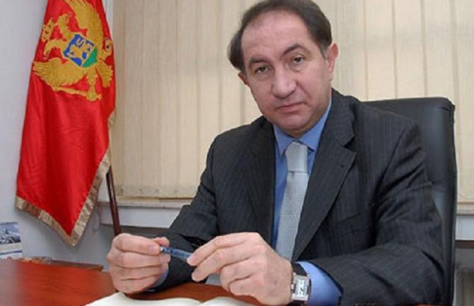 Preminuo Dragiša Pešić, član DRI i bivši premijer SR Jugoslavije 