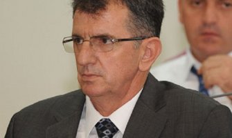 Camaj: Za loš položaj Albanaca kriva korumpirana vlast