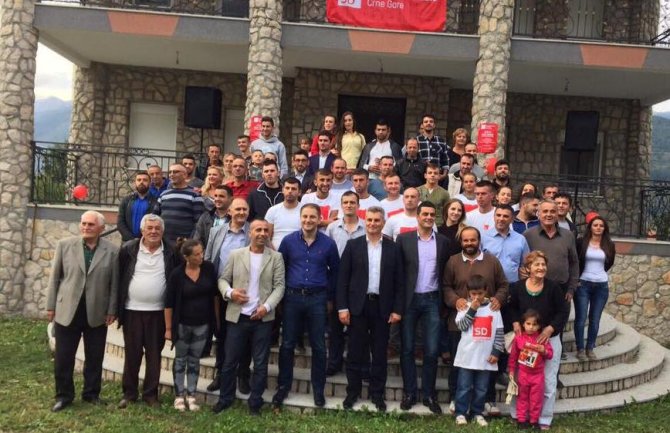 Radončić i Vulević na čelu izbornih lista SD-a Gusinja i Andrijevice