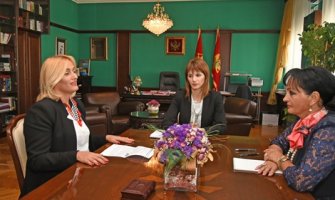 Sudije moraju imati dobre plate i riješena stambena pitanja