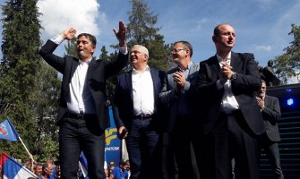 Medojević: 16. oktobar poslednji radni dan Đukanoviću na mjestu premijera