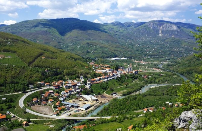 Kafanska svađa rezultirala pucnjavom: U Andrijevici ranjene dvije osobe