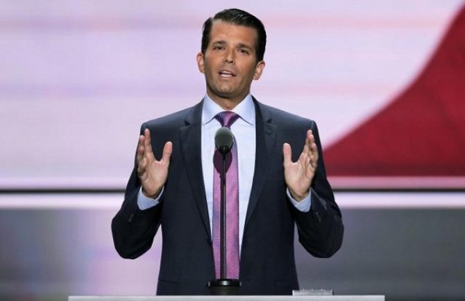 Trampov sin degutantnom izjavom do 