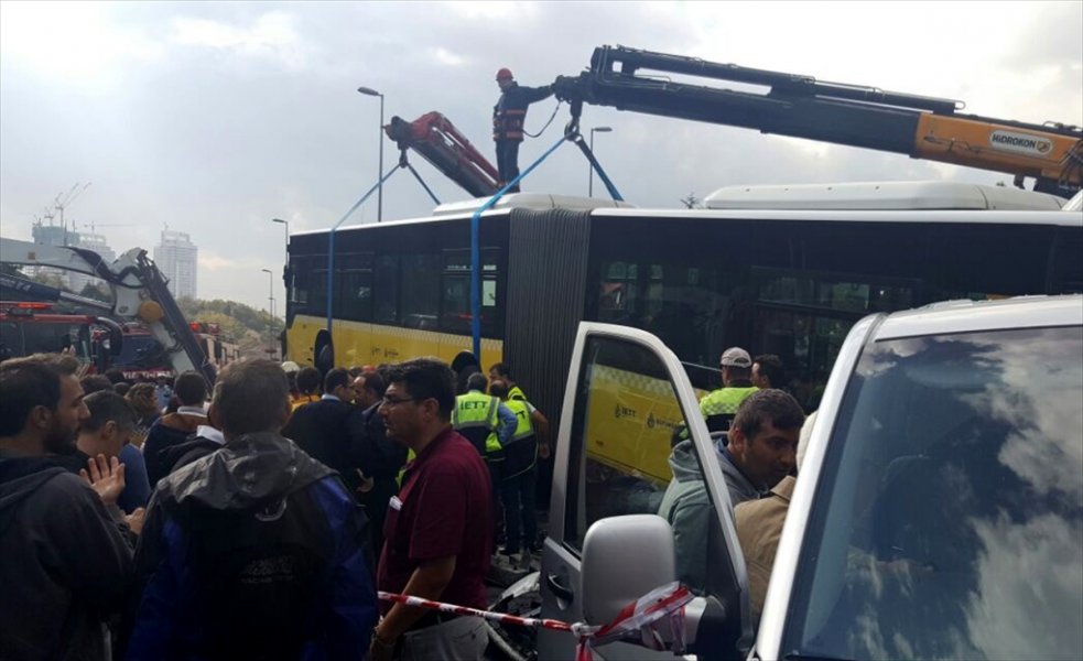 2016092321921611114399533Web