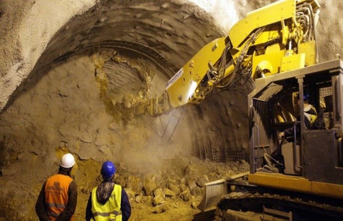 Gradnja autoputa:  U fokusu probijanje tunela