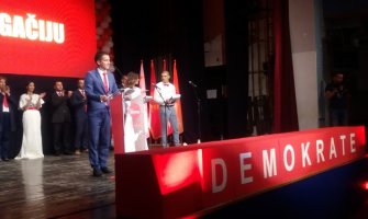 Demokrate sa konvencije iz Bijelog Polja poručile: Srce će pobijediti novac (FOTO)