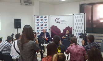 Zatvor onome ko pokuša da vas natjera da glasate protiv vaše volje 