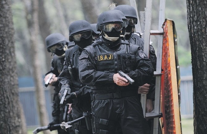 Kamp za elitne jedinice kasni sa izgradnjom