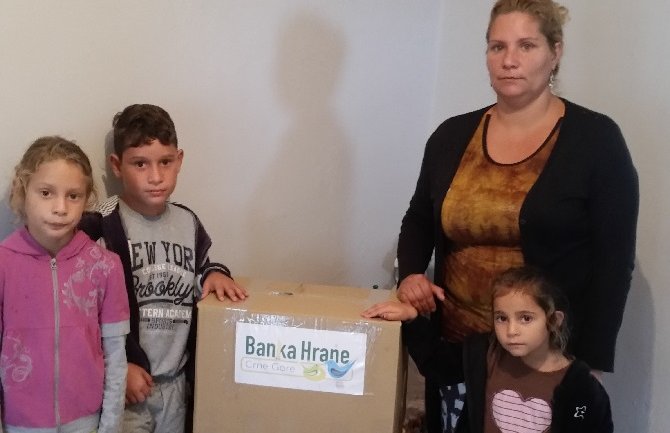 Život sa 5,58 eura socijalne pomoći: Pomozimo samohranoj majci Hildi da nahrani djecu (FOTO)