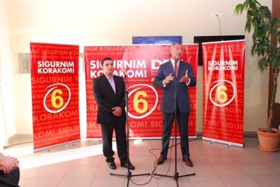 MiloDjukanovicuposjetiTivtu0410201602