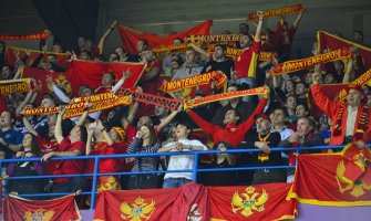 Nova navijačka pjesma: