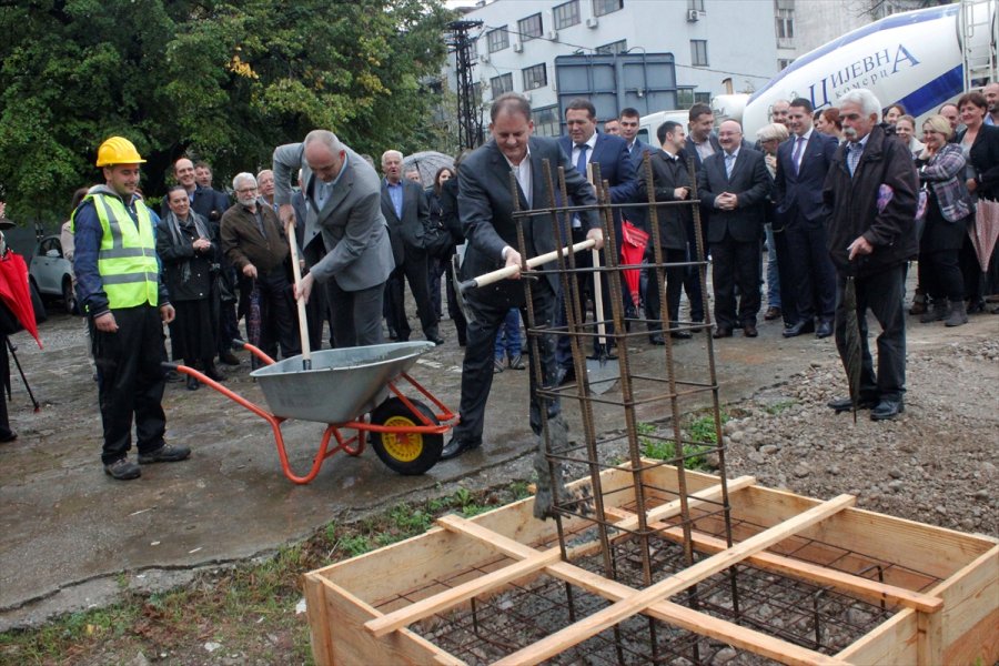 2016101021948565314888409Web