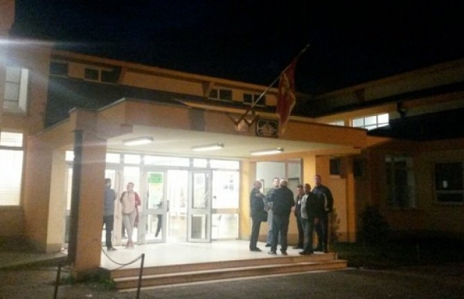 Završeno glasanje u OŠ 